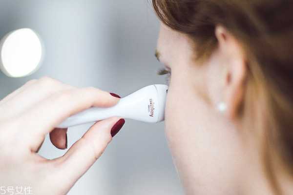 眼唇霜怎么挑选