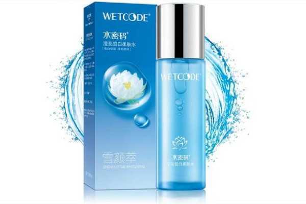 保湿水一天用几次最好 保湿水一天用几次最好