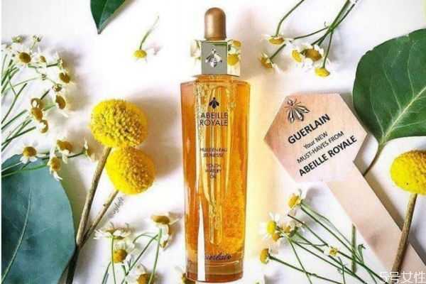 复原蜜和小棕瓶使用顺序 娇兰复原蜜和小棕瓶能一起用吗