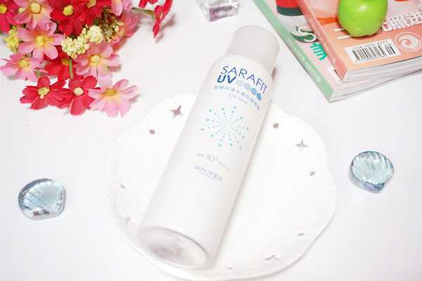 曼秀雷敦轻透水感防晒喷雾清爽吗