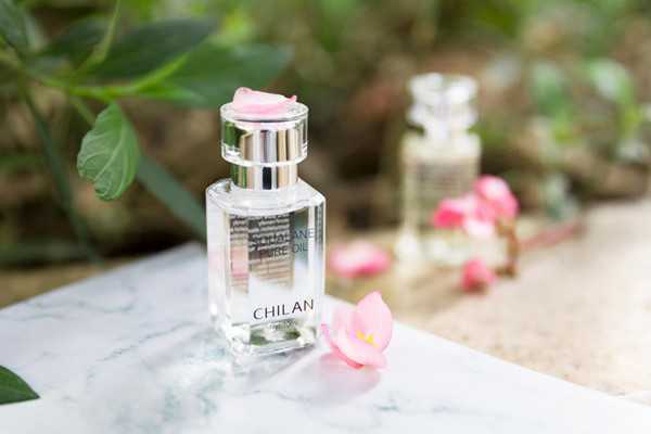 角鲨烷会不会致痘?角鲨烷可以天天用吗 角鲨烷会不会致痘?角鲨烷可以天天用吗