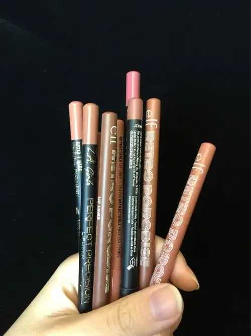 唇线笔适合初学者吗