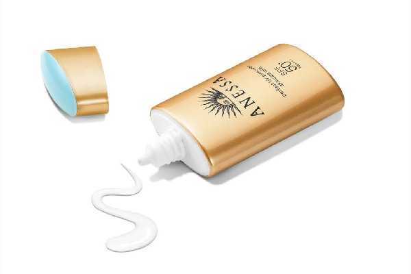 安耐晒可以用洗面奶卸掉吗 安耐晒可以用洗面奶卸掉吗