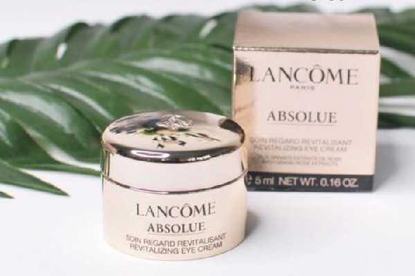 兰蔻菁纯眼霜有酒精味正常吗 兰蔻菁纯眼霜可以当面霜擦脸吗