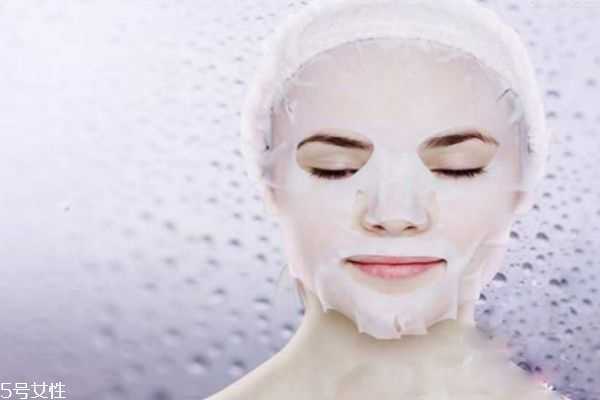 夏季如何护肤呢