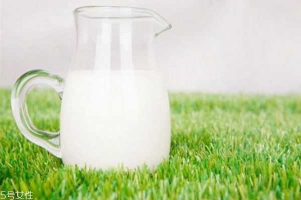 自制香蕉牛奶面膜怎么做 香蕉牛奶面膜步骤