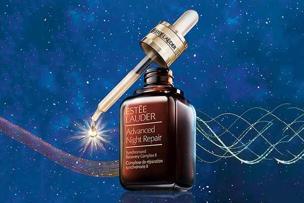 雅诗兰黛精华液的正确使用方法 雅诗兰黛精华液的正确使用方法