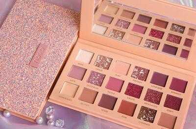 闪粉是用温水洗还是卸妆水擦 闪粉是用温水洗还是卸妆水擦