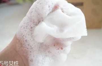 佳丽宝酵素洗颜粉能卸妆吗 不能达到卸妆效果