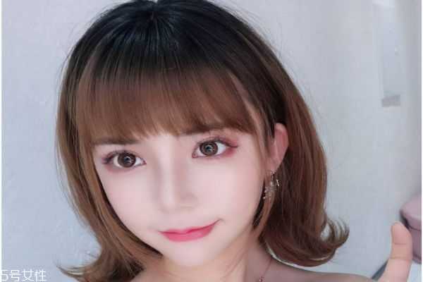 美瞳如何看正反？怎么区分美瞳正反面