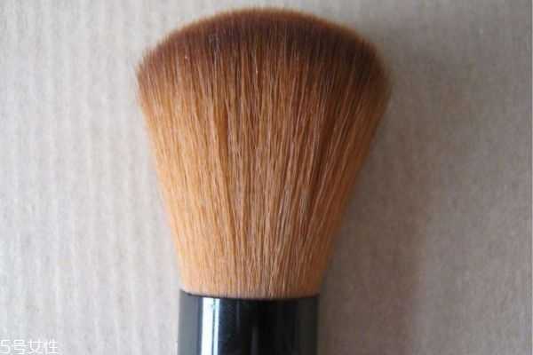 散粉刷如何保养? 散粉刷如何保养?