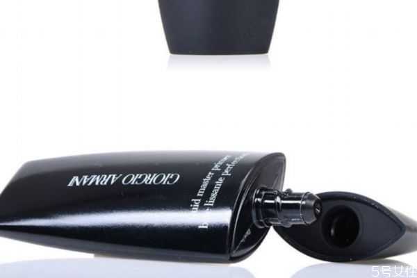 底妆露和粉底液是一样么