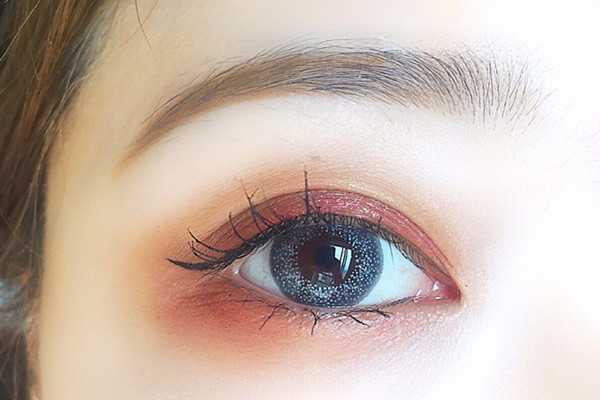 美瞳过期了还能戴吗 美瞳过期了还能戴吗