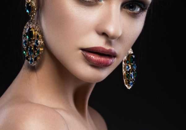 唇釉怎么涂?保姆级教程来了 唇釉怎么涂?保姆级教程来了