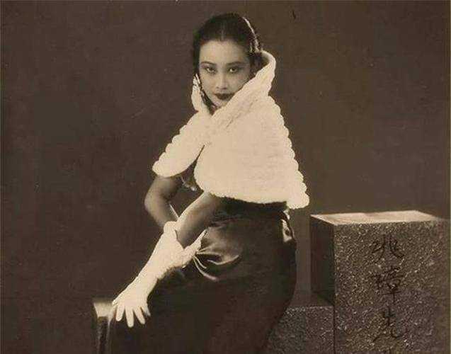 交际花是什么意思