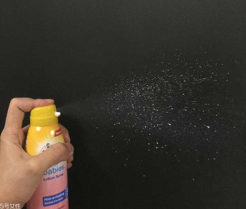 水宝宝防晒喷雾美白吗