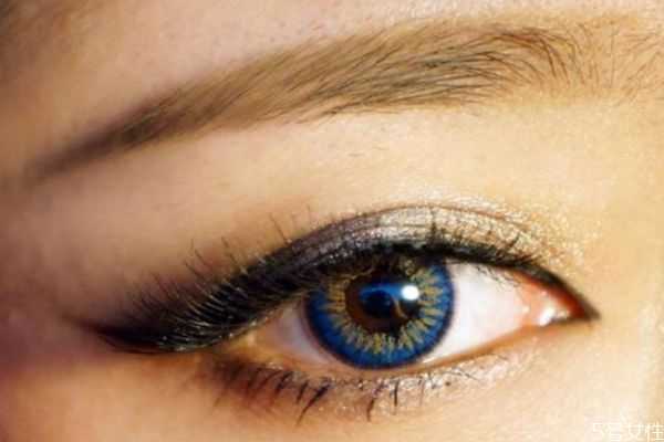 单眼皮丹凤眼如何画眼妆？如何选择适合自己的眼妆