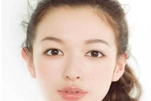 萌妹娃娃妆怎么画