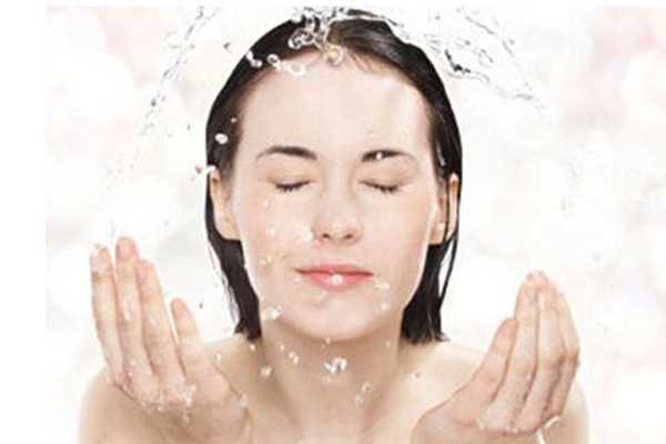 旁氏洗面奶怎么用 旁氏洗面奶怎么用