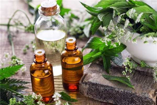 精油过期了但没开封可以用吗?精油过期了一个月还能用吗 精油过期了但没开封可以用吗?精油过期了一个月还能用吗
