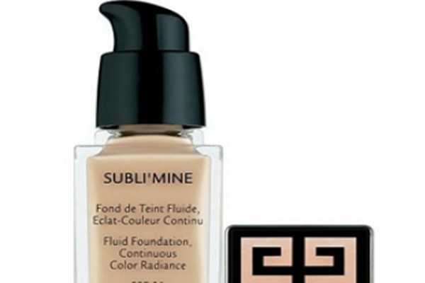 纪梵希魅力粉底液好用吗