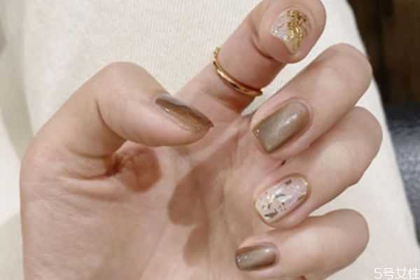 美甲钻石怎么粘才不掉?钻石美甲如何才能牢固 美甲钻石怎么粘才不掉?钻石美甲如何才能牢固