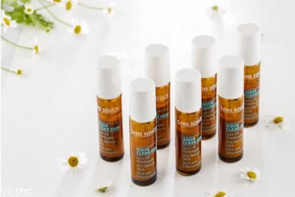茜素斯洋甘菊祛痘修护液使用方法 茜素斯洋甘菊祛痘修护液使用方法