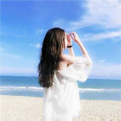 女生怎么锻炼走路有气质？女生走路如何提升自己的气质