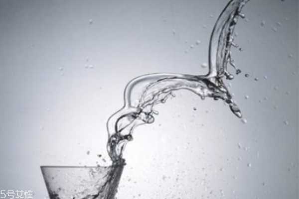 怎么消除黑眼圈眼袋