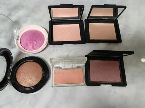 用腮红和不用腮红有什么区别