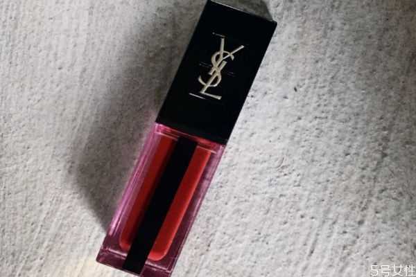 ysl唇釉613是什么颜色？ysl黑管水光唇釉613适合黄皮吗