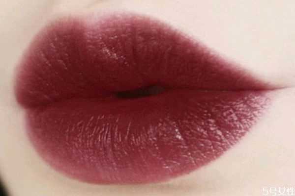 mac渐变口红410是什么颜色？