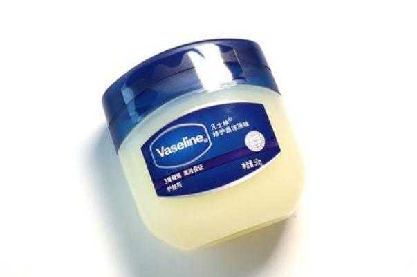 凡士林有消炎作用吗？凡士林会让皮肤变黑吗