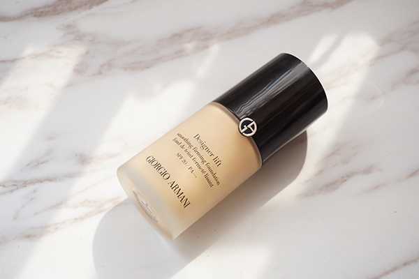 阿玛尼3号粉底液白不白