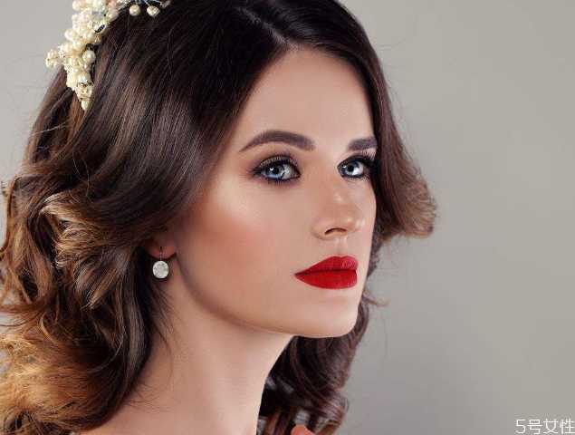 什么程度的妆叫浓妆 浓妆和淡妆的区别