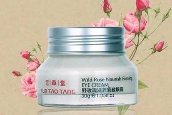 眼霜的功效 眼霜一天需要涂几次 眼霜的功效 眼霜一天需要涂几次