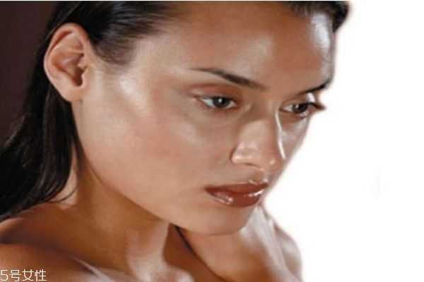 油性皮肤粗糙怎么办