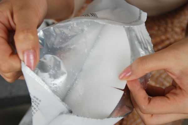 面膜精华液能过夜吗?面膜精华液可以过夜吗 面膜精华液能过夜吗?面膜精华液可以过夜吗