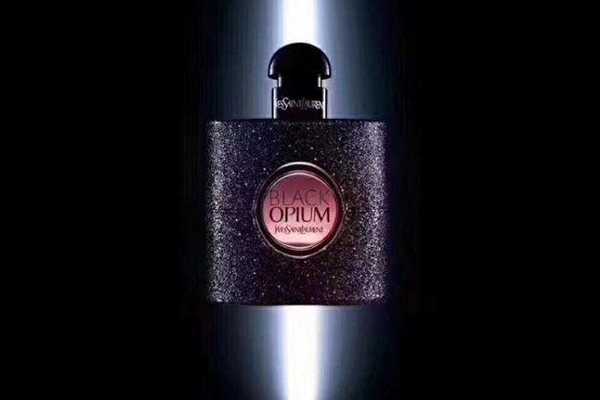 黑鸦片4种哪个最好闻