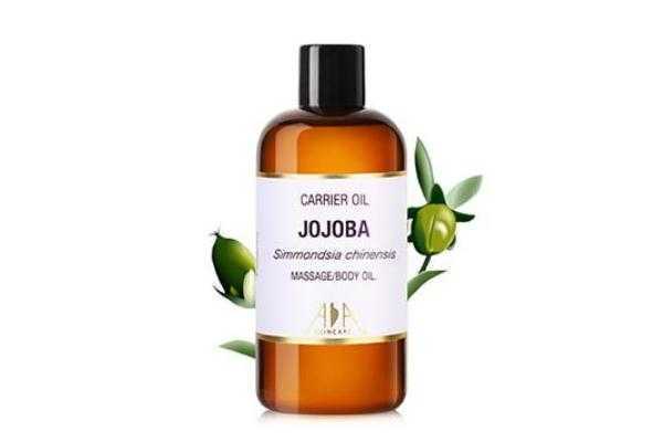 荷荷巴油会不会闷痘?荷荷巴油会过敏吗