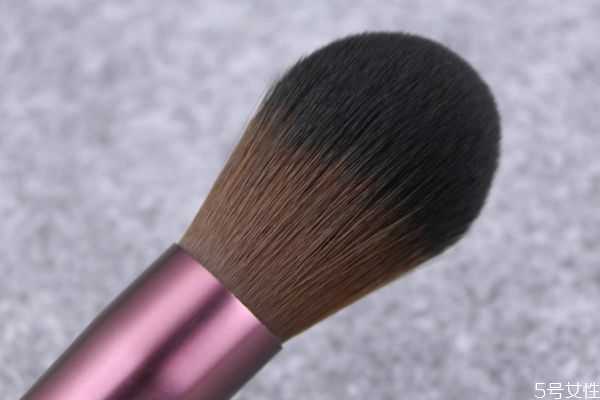 鼻影刷和高光刷的区别 鼻影刷和高光刷的区别