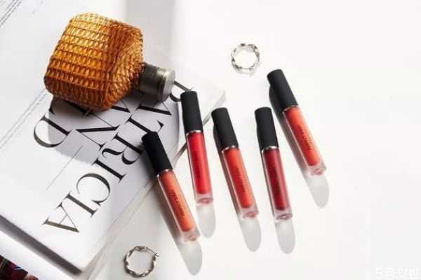 完美日记唇釉好用吗？完美日记唇釉7系列和9系列区别