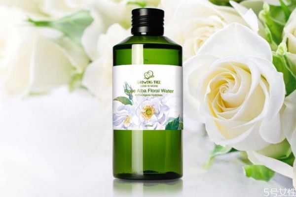 纯露要避光吗?纯露为什么避光保存 纯露要避光吗?纯露为什么避光保存