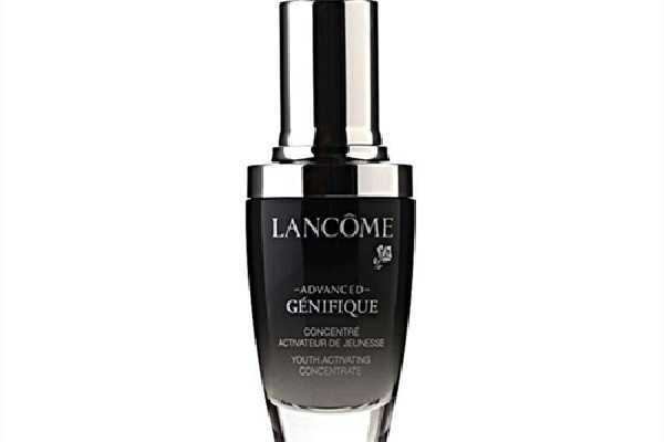 兰蔻小黑瓶可以收缩毛孔吗 兰蔻小黑瓶可以收缩毛孔吗