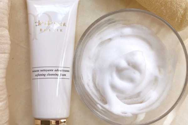 cpb洗面奶适合干皮吗 cpb洗面奶适合干皮吗