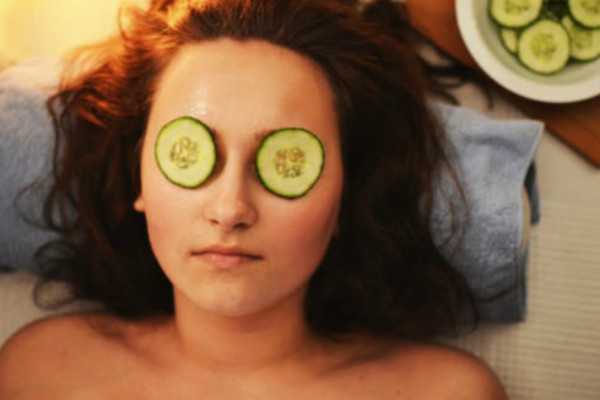 黄瓜敷眼睛