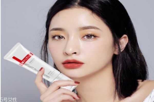 素颜霜有什么用呢 素颜霜有什么用呢