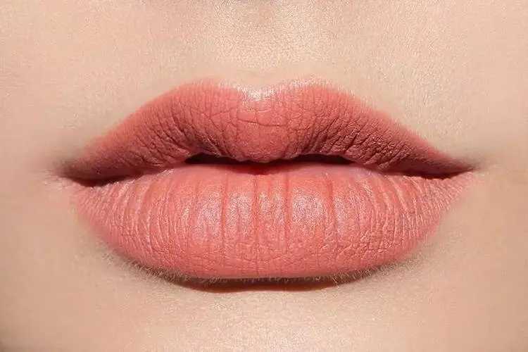 3ce什么颜色口红最火 这几个颜色建议试试 3ce什么颜色口红最火 这几个颜色建议试试