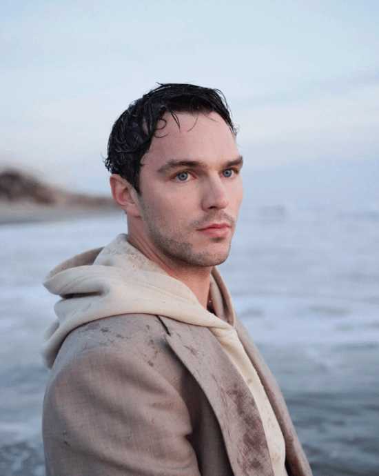 《超人：传承》两大男星代言护肤品