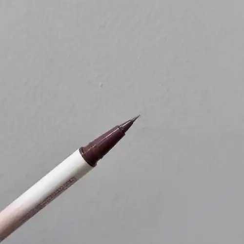 眼线笔不会下墨水怎么回事